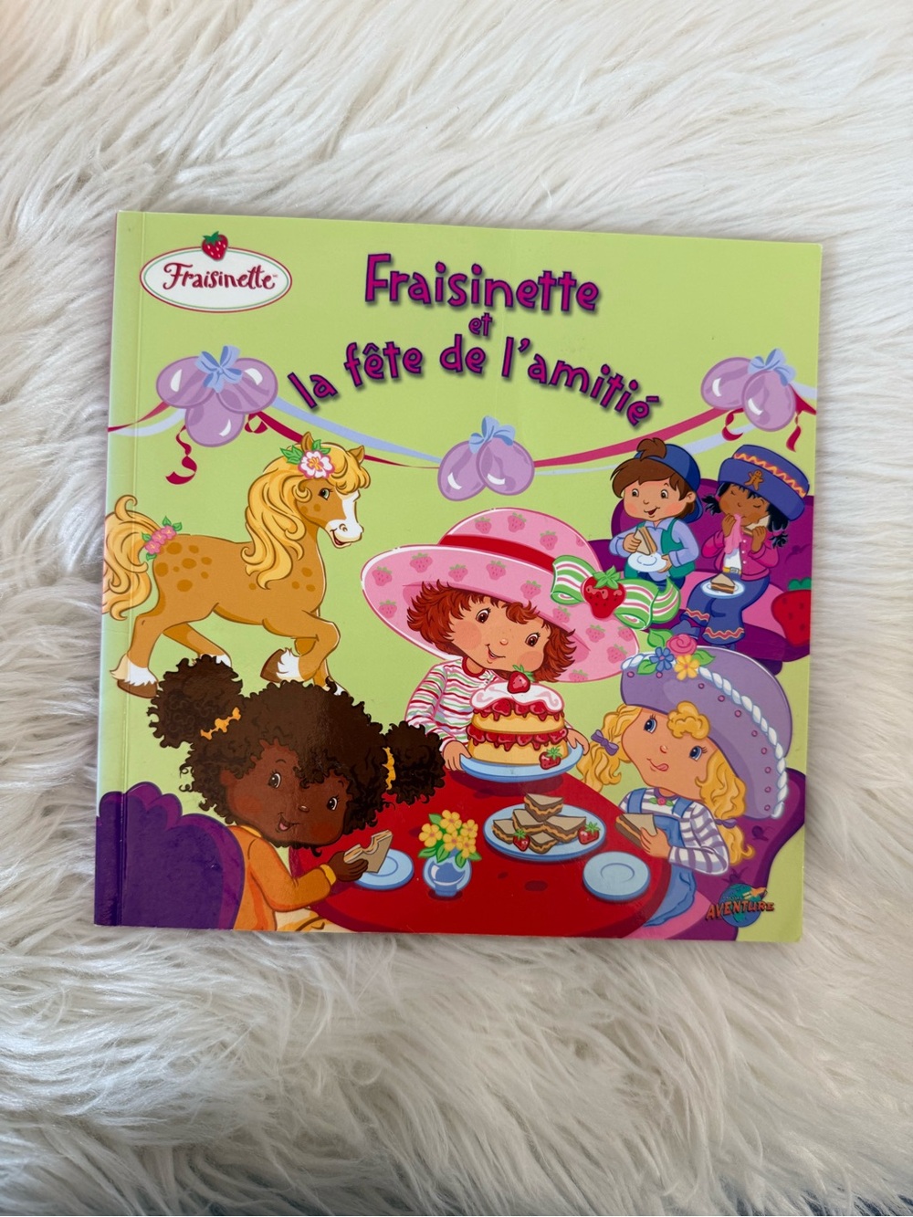 💫10/$25 • Strawberry Shortcake French Edition - Fraisinette Et La Fete De L’amit